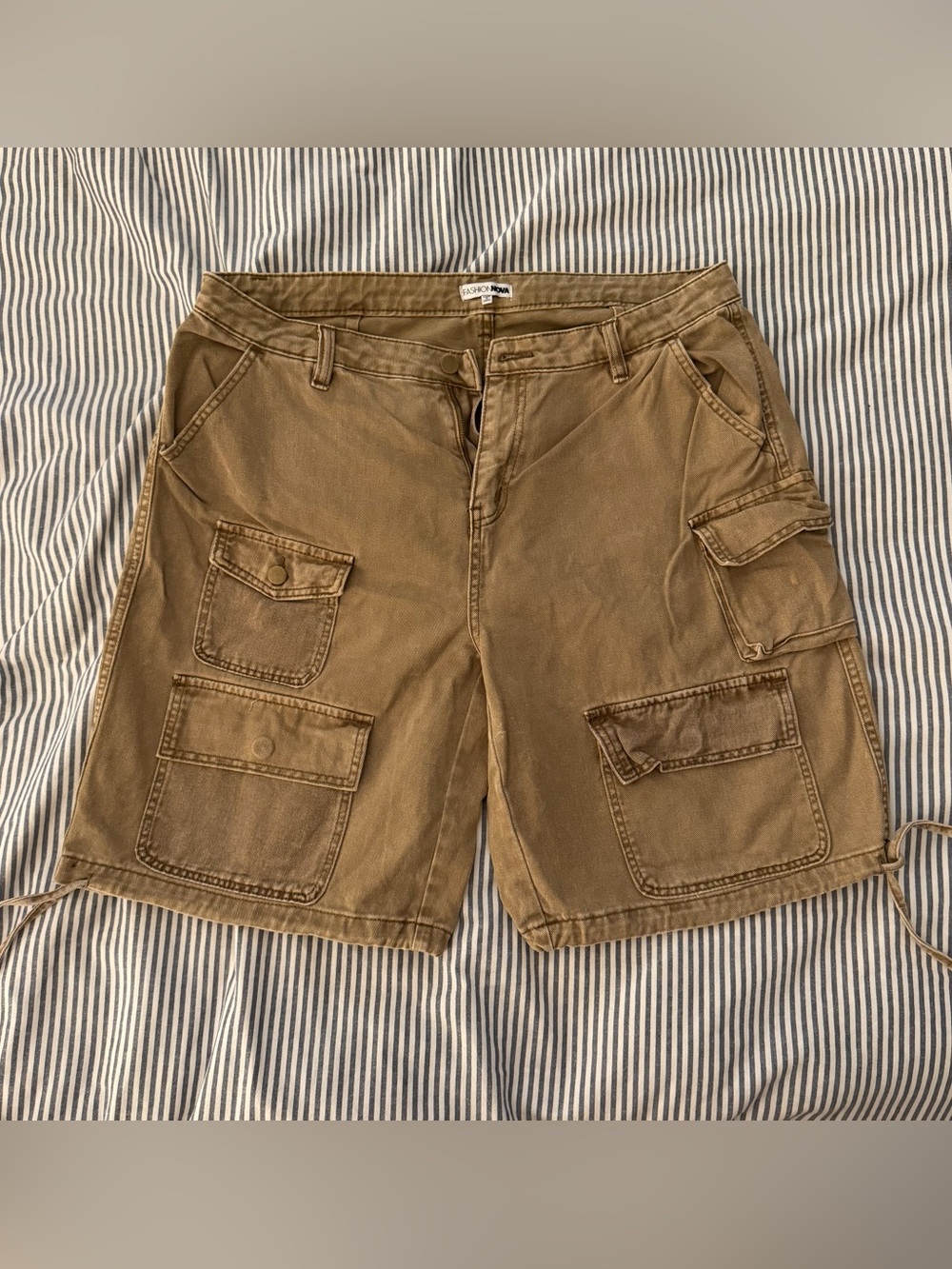Tan Cargo Short (women’s size 14)